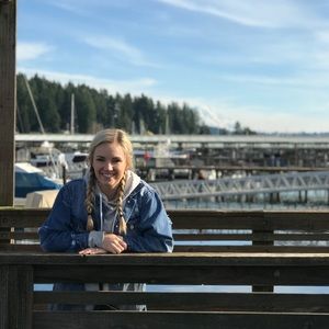 Meet your Posher, Alyssa